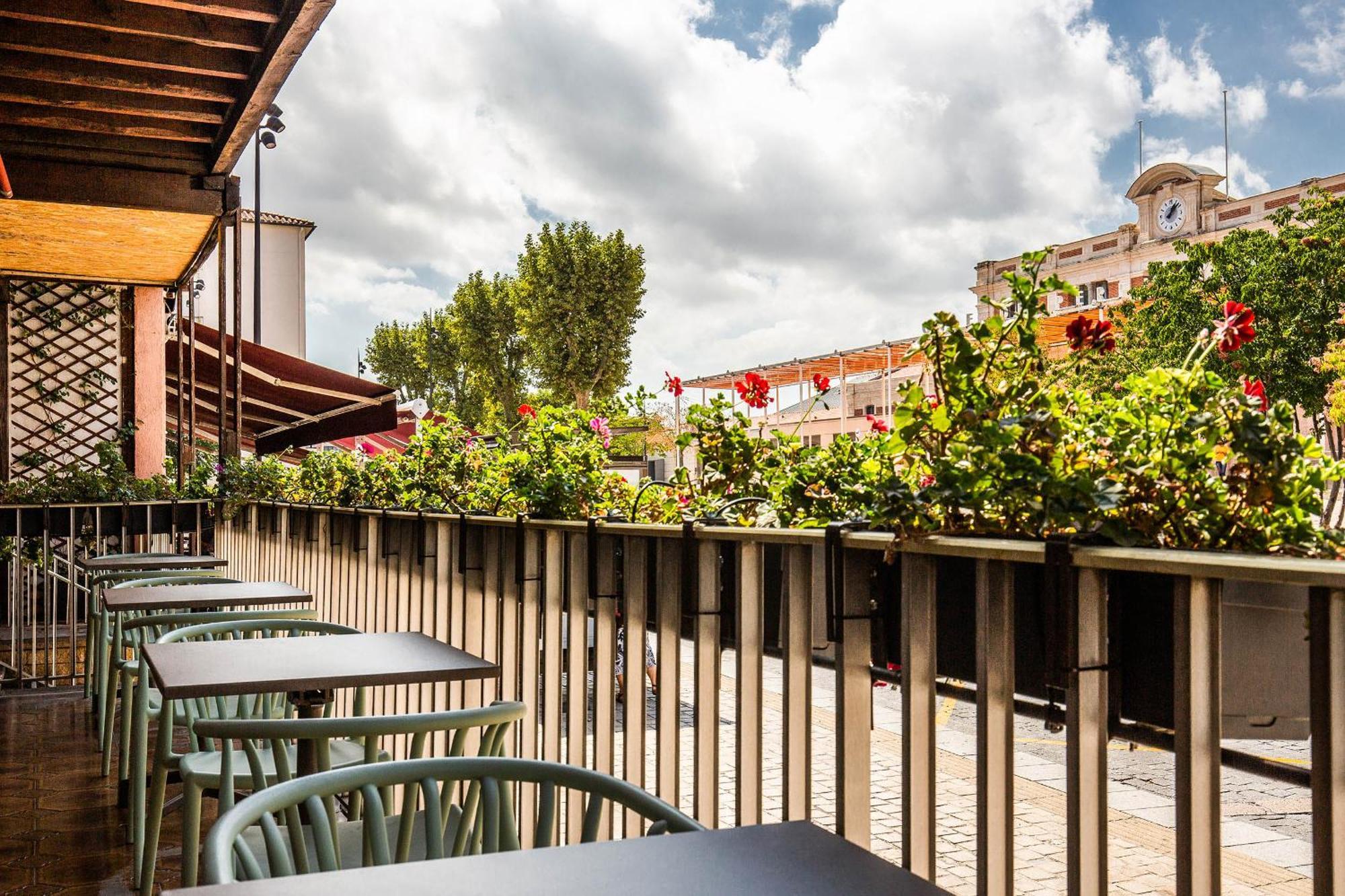 Hostel Pb - Perpignan Gare Екстериор снимка